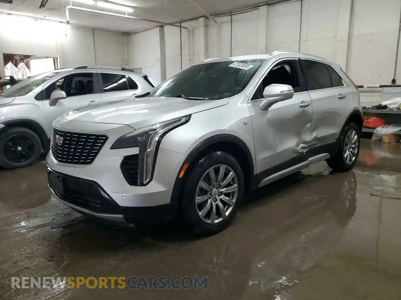1 Photograph of a damaged car 1GYFZDR4XMF067733 CADILLAC XT4 2021