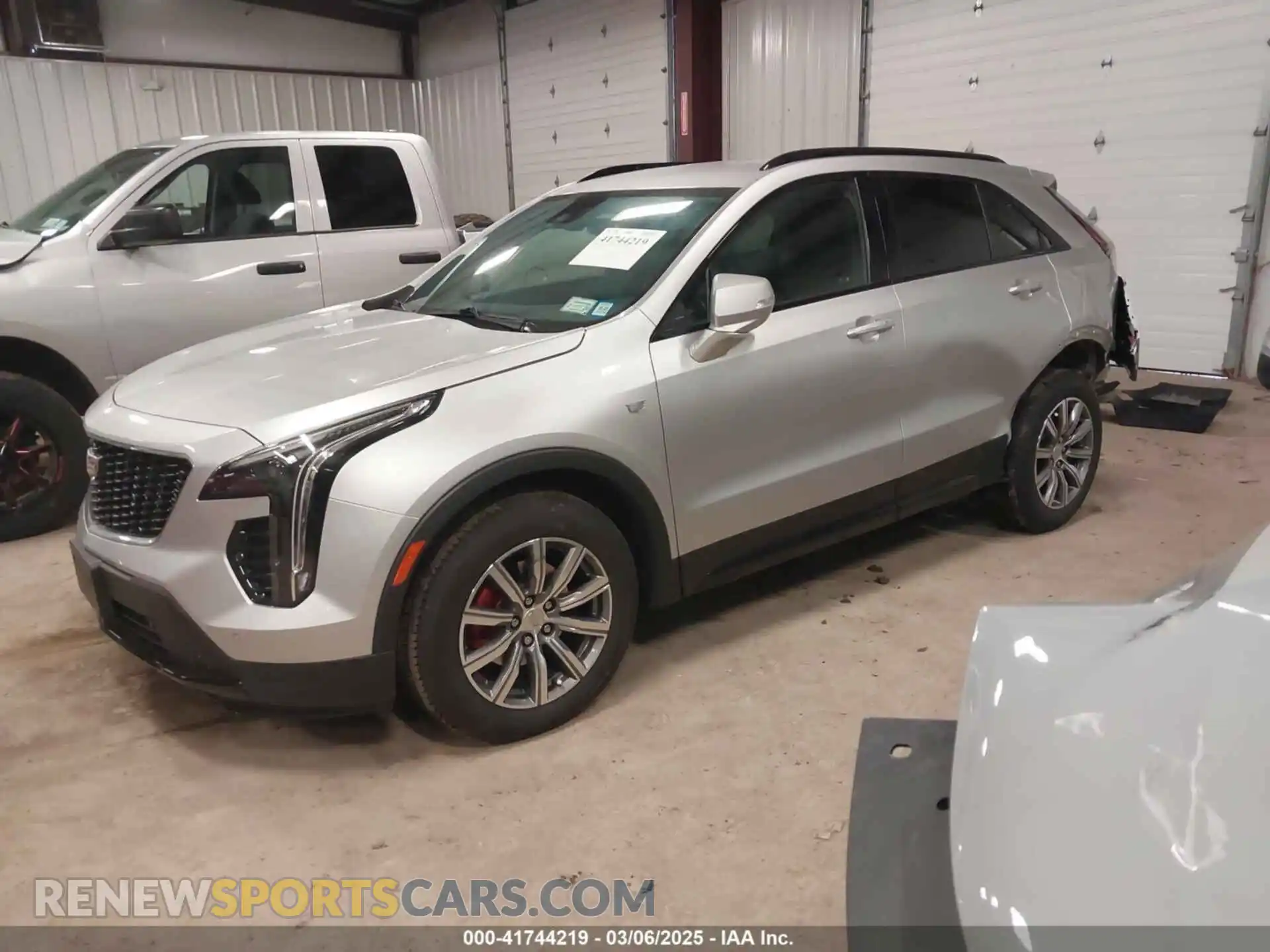 2 Photograph of a damaged car 1GYFZER40MF061378 CADILLAC XT4 2021