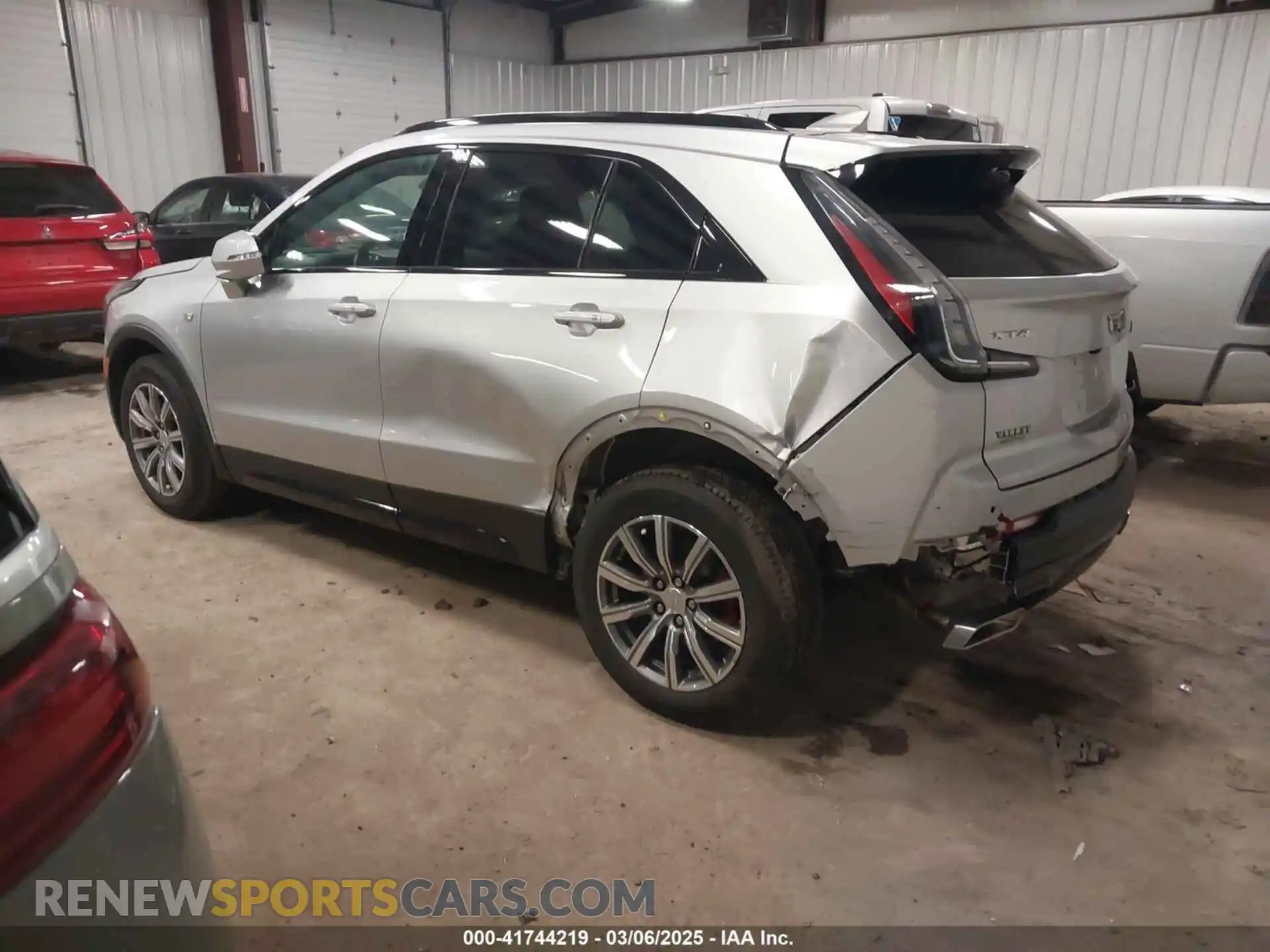 3 Photograph of a damaged car 1GYFZER40MF061378 CADILLAC XT4 2021