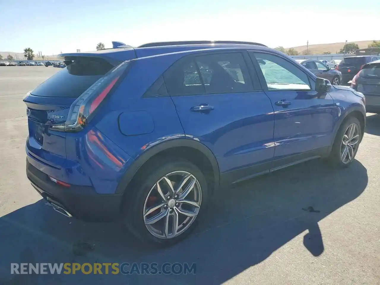 3 Photograph of a damaged car 1GYFZER43MF074948 CADILLAC XT4 2021