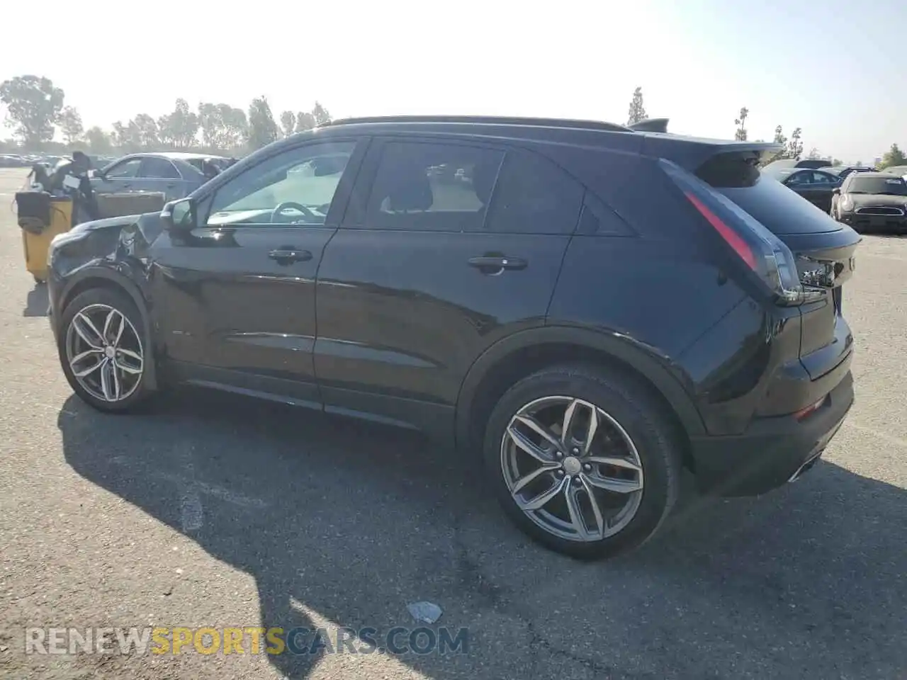 2 Фотография поврежденного автомобиля 1GYFZER4XMF072789 CADILLAC XT4 2021