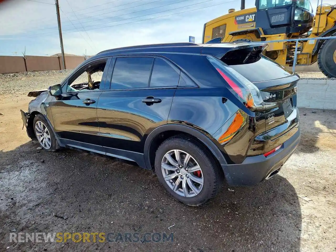 2 Фотография поврежденного автомобиля 1GYFZFR42MF064028 CADILLAC XT4 2021