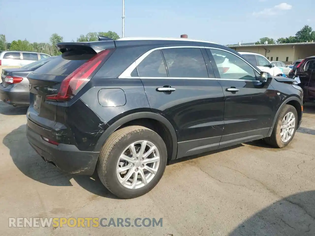 3 Photograph of a damaged car 1GYFZBR45NF164036 CADILLAC XT4 2022