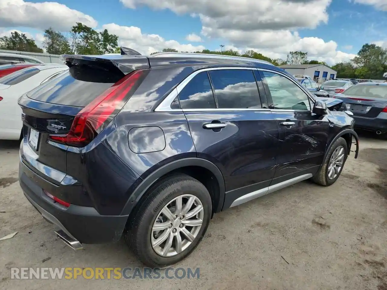 3 Photograph of a damaged car 1GYFZCR40NF169909 CADILLAC XT4 2022