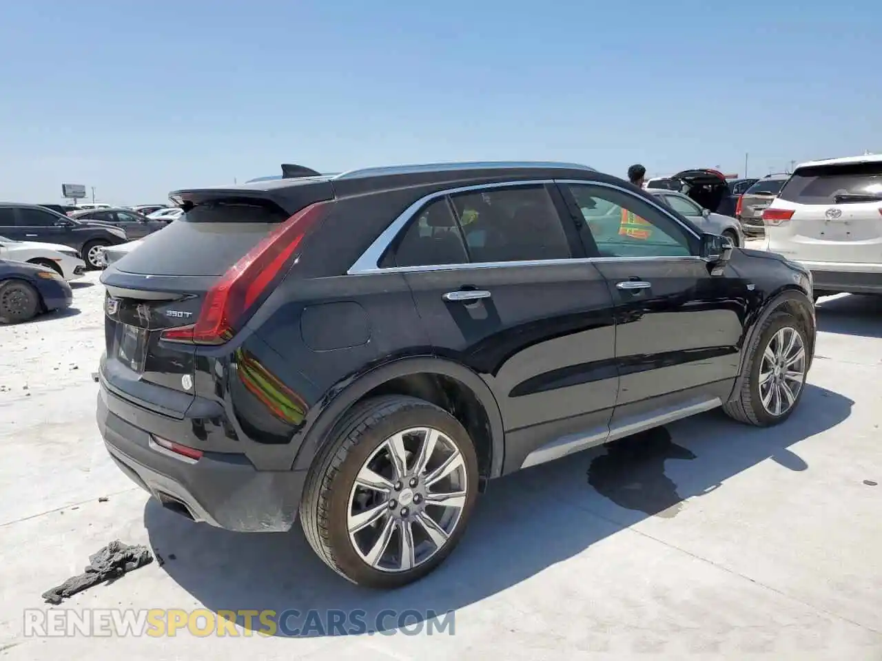 3 Photograph of a damaged car 1GYFZCR42NF127273 CADILLAC XT4 2022