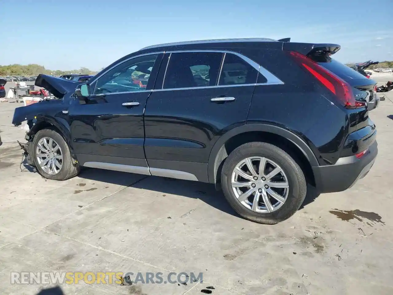 2 Photograph of a damaged car 1GYFZCR48NF105892 CADILLAC XT4 2022
