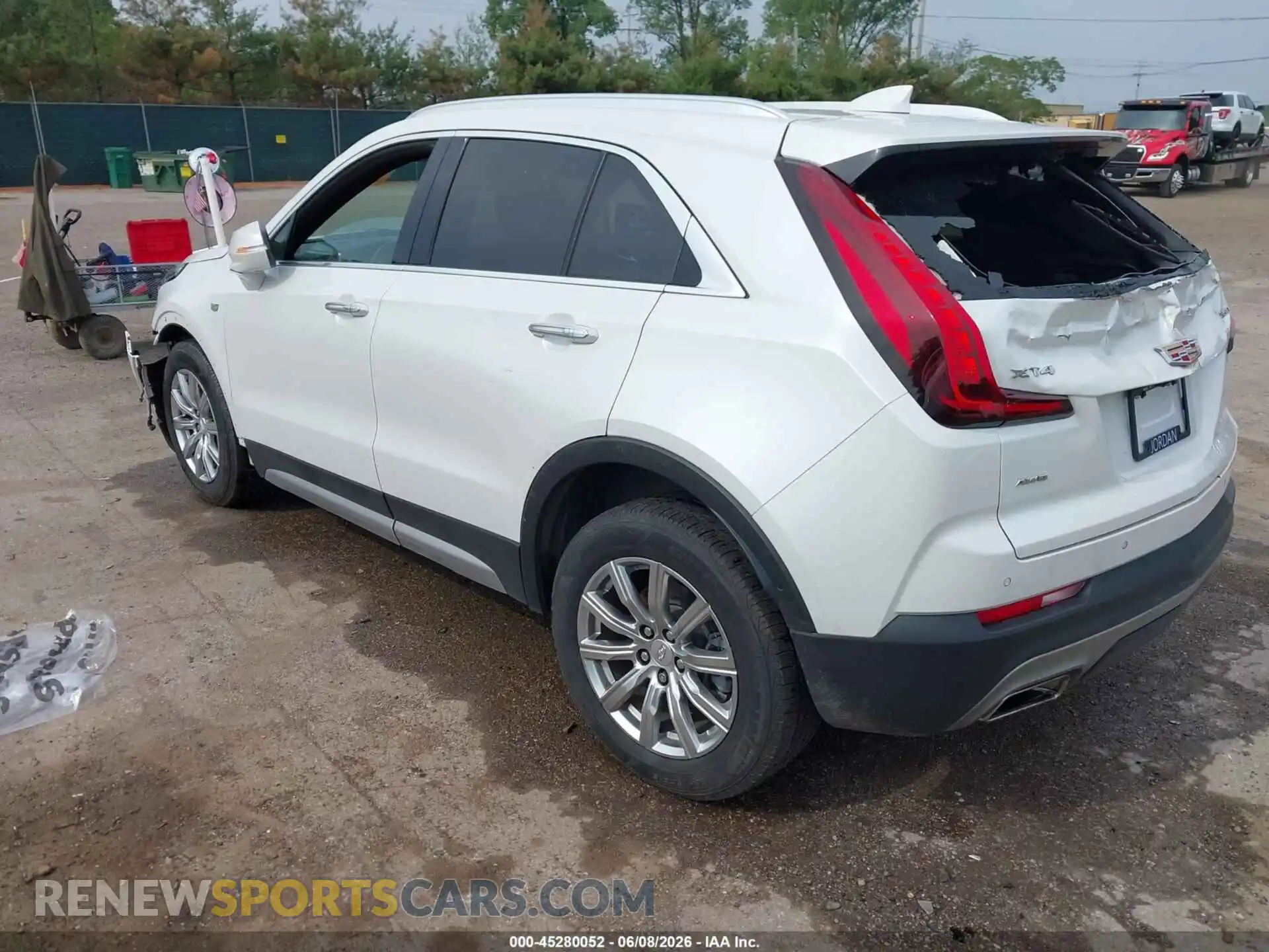 3 Photograph of a damaged car 1GYFZDR44NF134005 CADILLAC XT4 2022