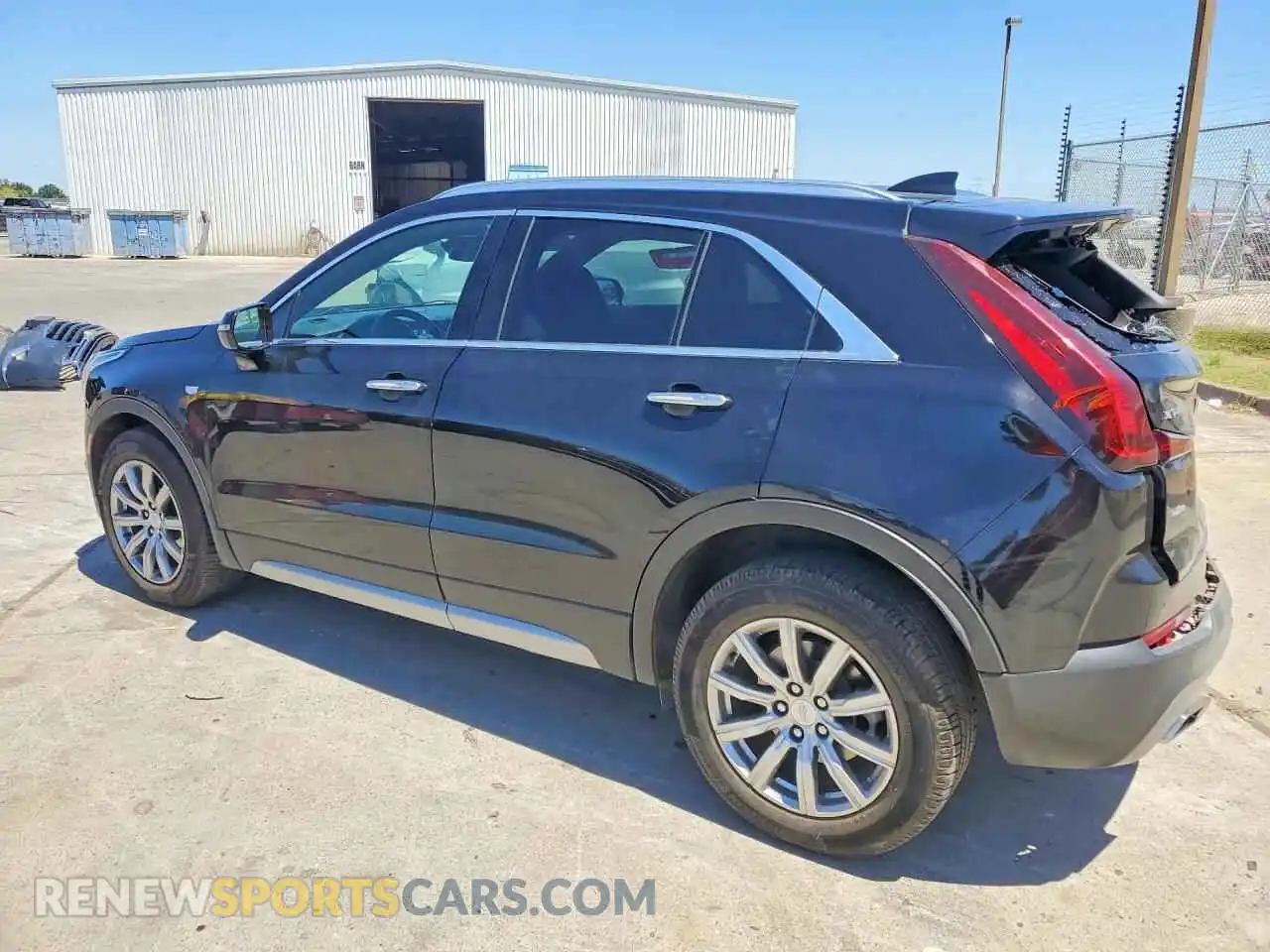 2 Photograph of a damaged car 1GYFZDR49NF100125 CADILLAC XT4 2022
