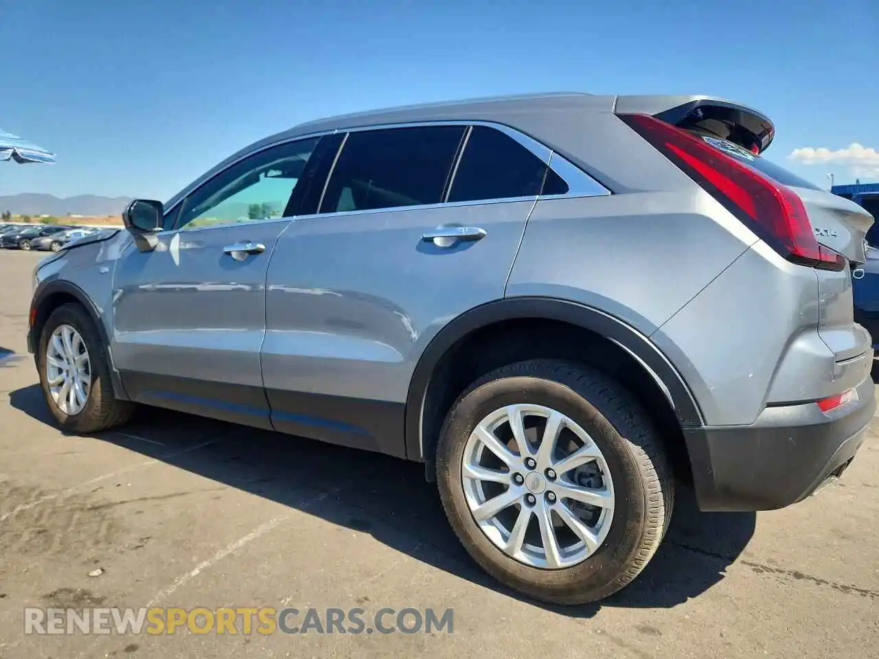 2 Фотография поврежденного автомобиля 1GYAZAR48PF215519 CADILLAC XT4 2023