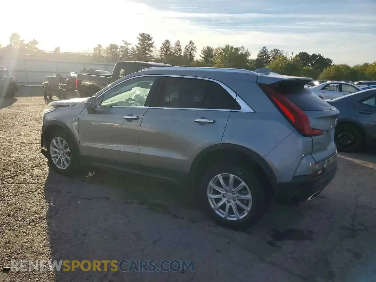 2 Photograph of a damaged car 1GYFZBR4XPF120536 CADILLAC XT4 2023