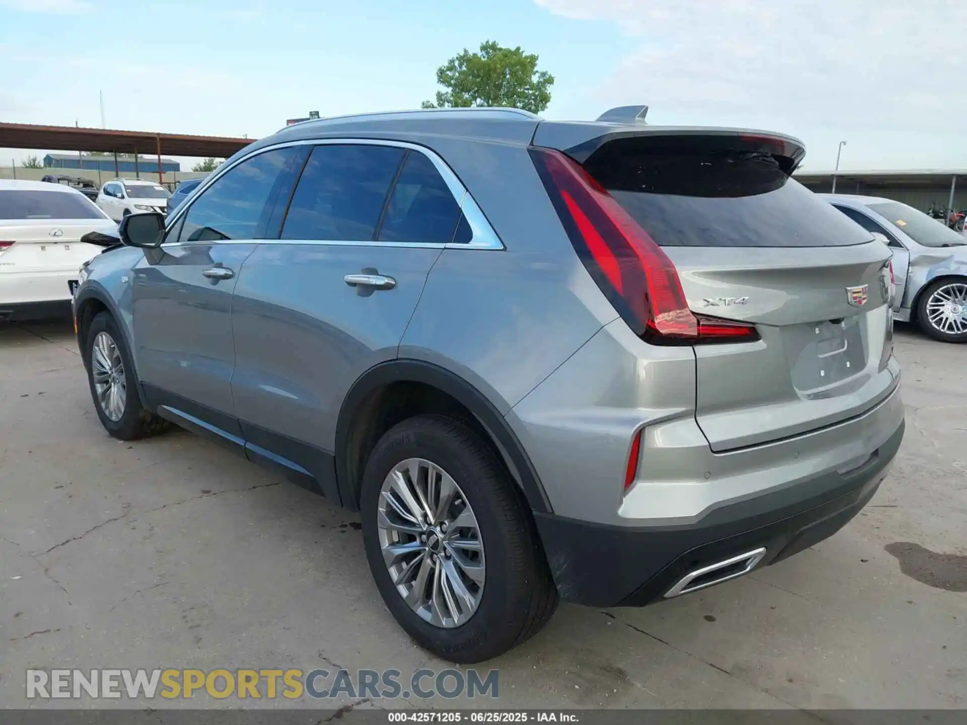 3 Photograph of a damaged car 1GYFZCR44RF199579 CADILLAC XT4 2024