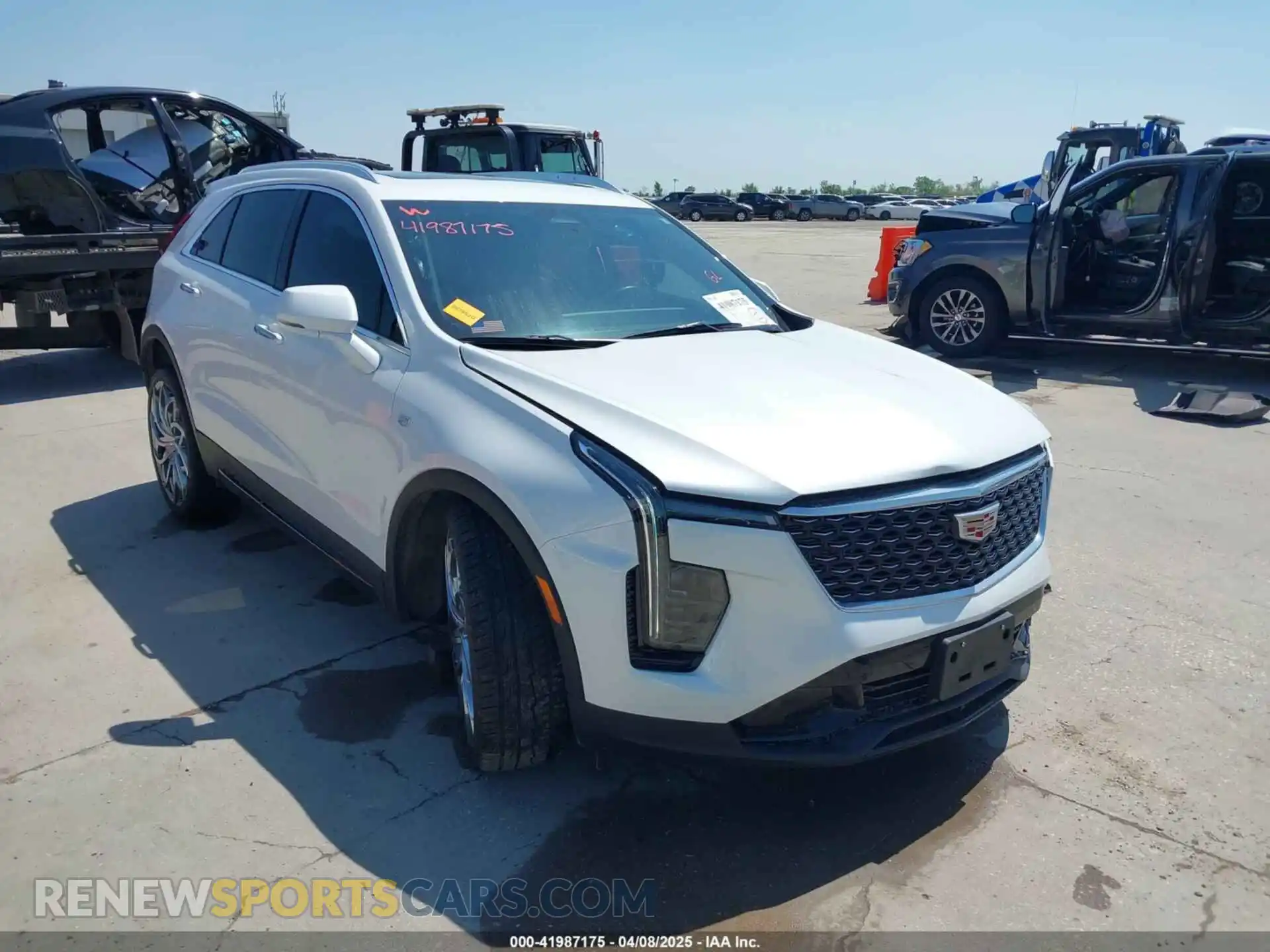 1 Photograph of a damaged car 1GYFZDR40RF100102 CADILLAC XT4 2024