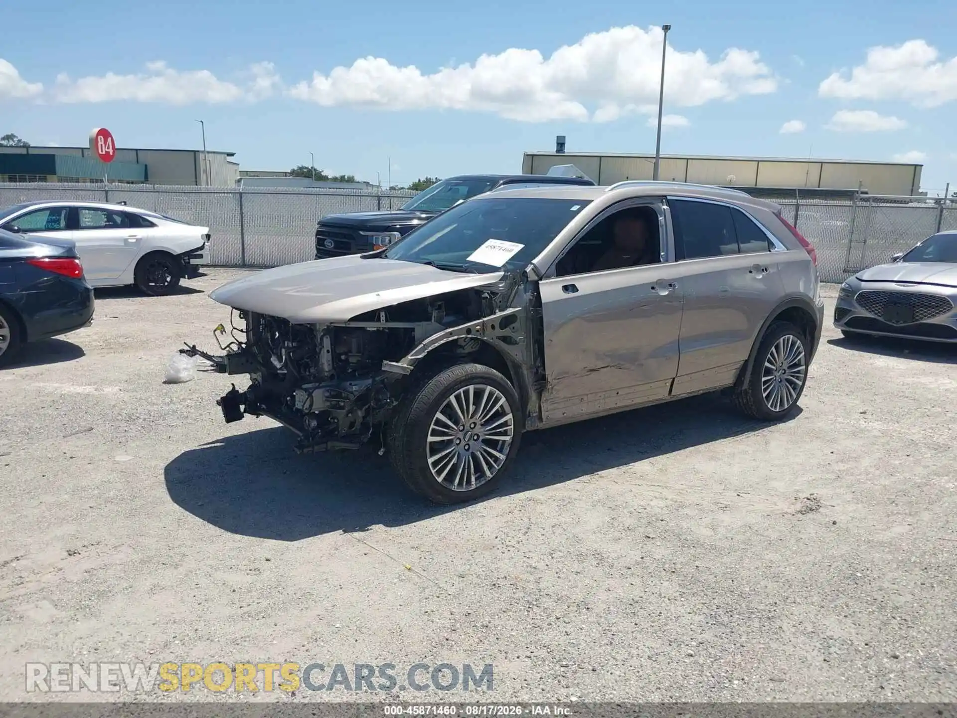 2 Фотография поврежденного автомобиля 1GYFZCR40SF126876 CADILLAC XT4 2025