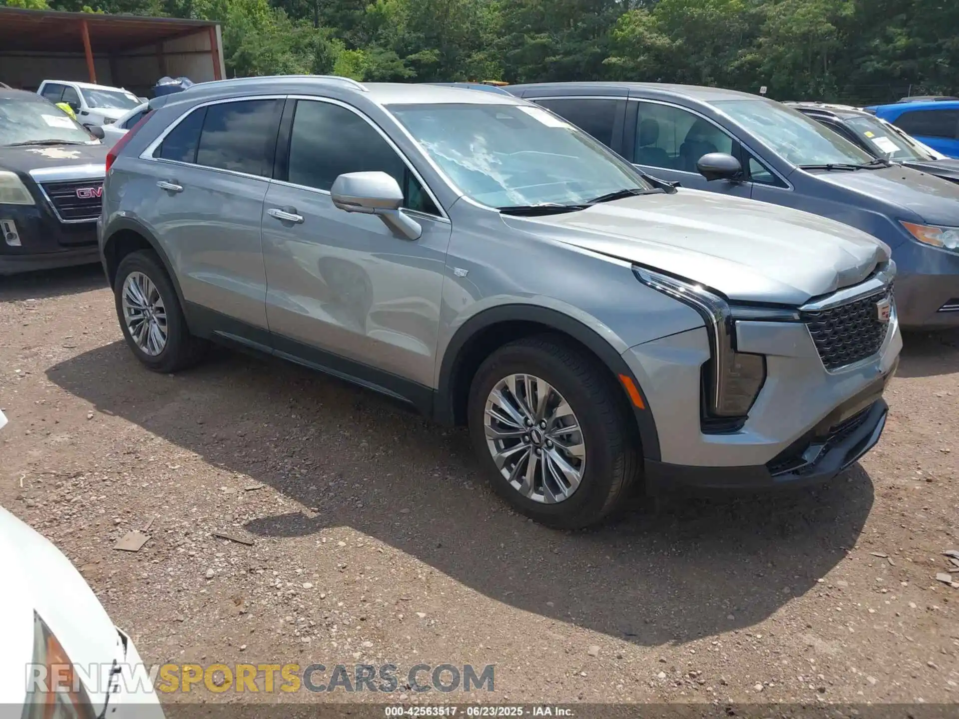 1 Фотография поврежденного автомобиля 1GYFZCR45SF128039 CADILLAC XT4 2025