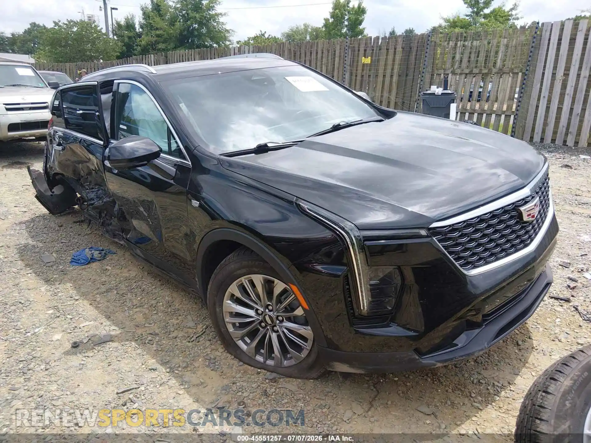 1 Фотография поврежденного автомобиля 1GYFZCR48SF150617 CADILLAC XT4 2025