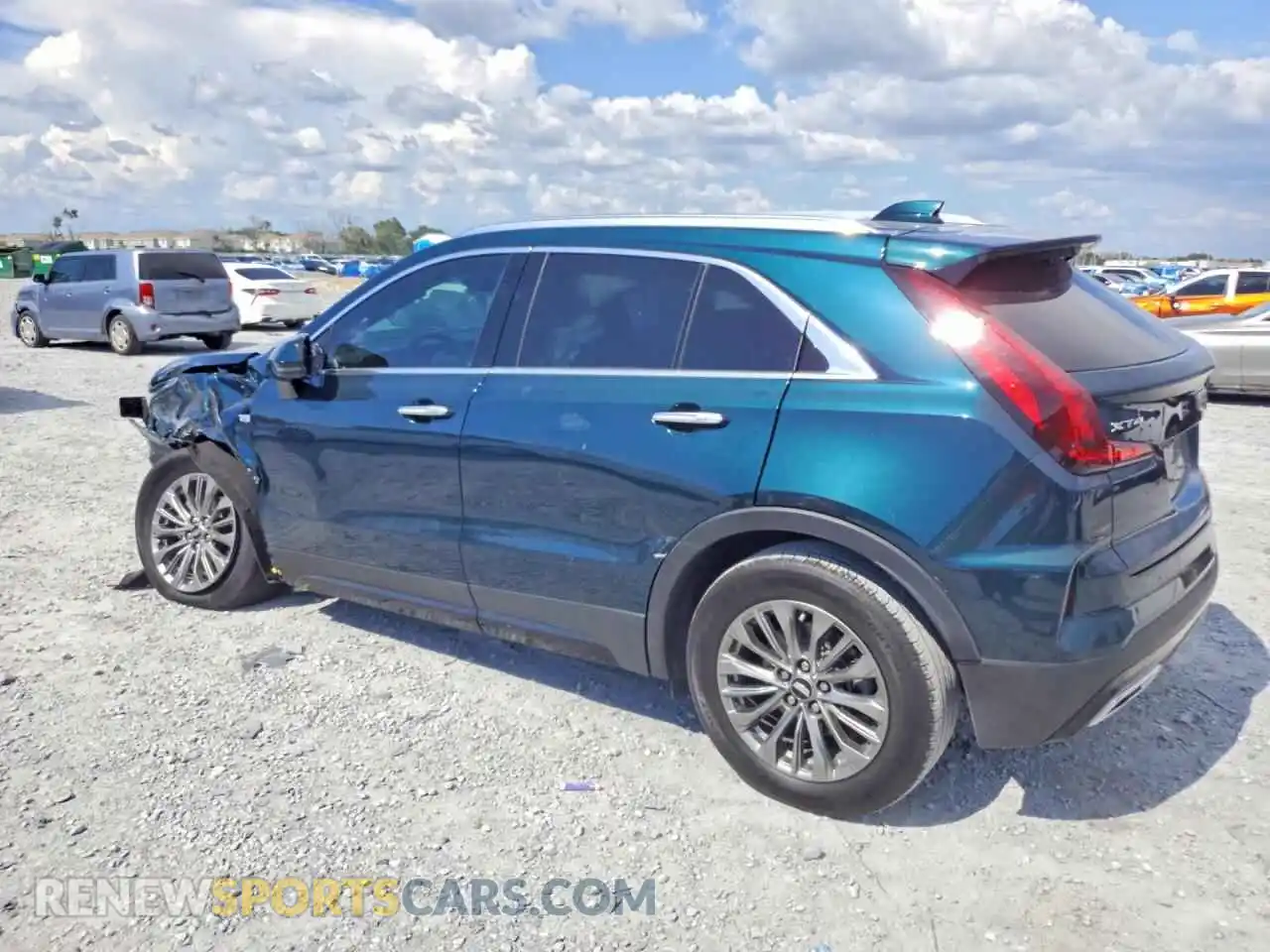2 Фотография поврежденного автомобиля 1GYFZCR4XSF159559 CADILLAC XT4 2025