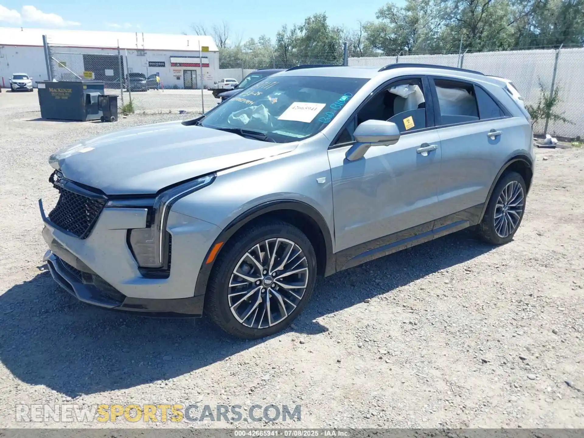 2 Фотография поврежденного автомобиля 1GYFZFR45SF114594 CADILLAC XT4 2025