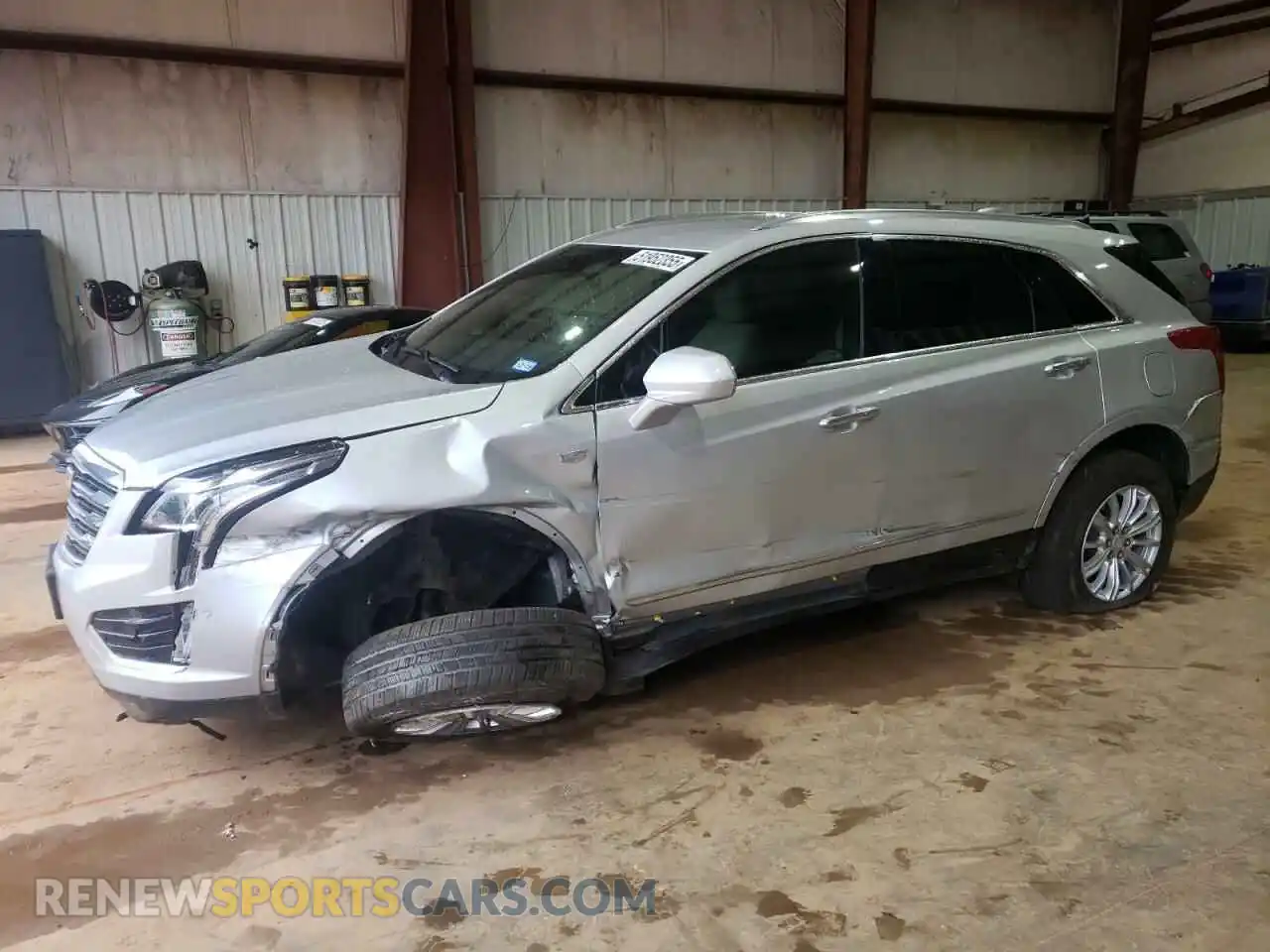 1 Photograph of a damaged car 1GYKNARS1KZ231504 CADILLAC XT5 2019