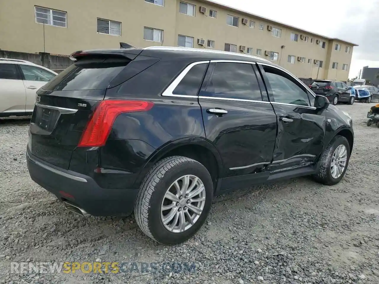3 Фотография поврежденного автомобиля 1GYKNARS4KZ113480 CADILLAC XT5 2019