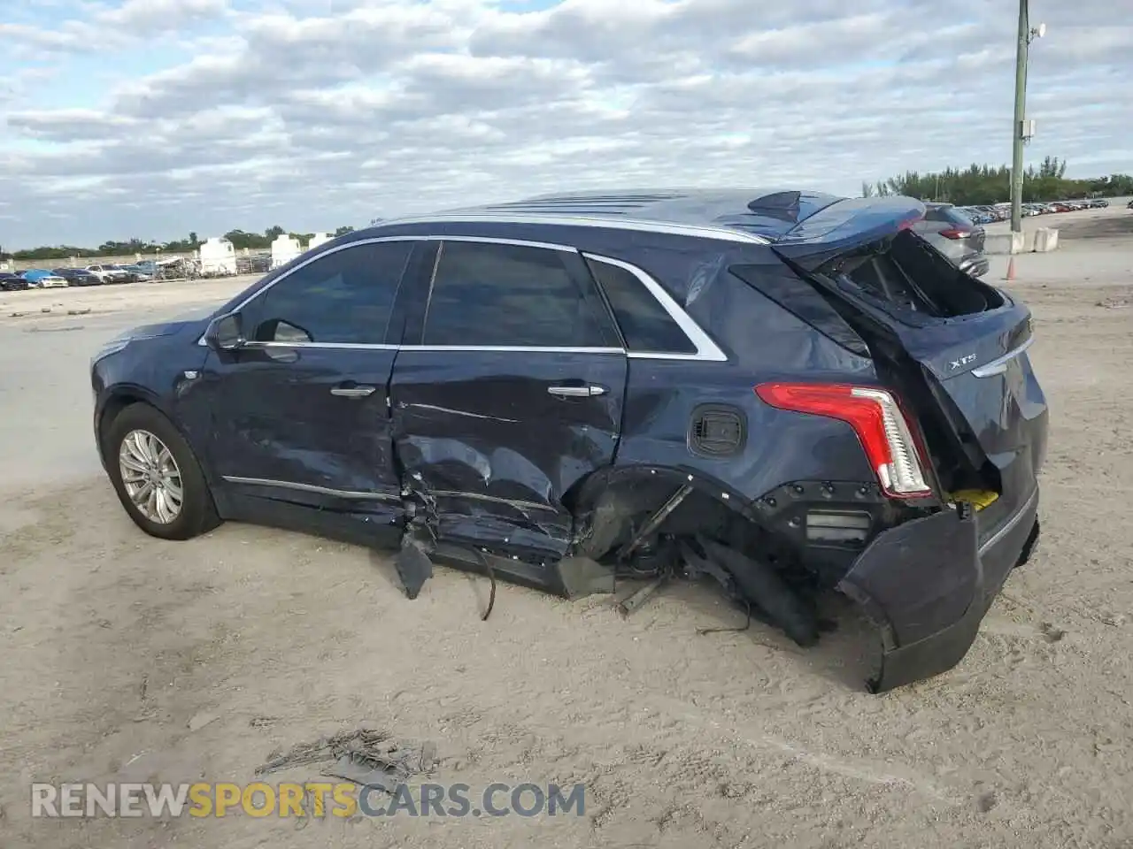 2 Photograph of a damaged car 1GYKNARS6KZ100245 CADILLAC XT5 2019