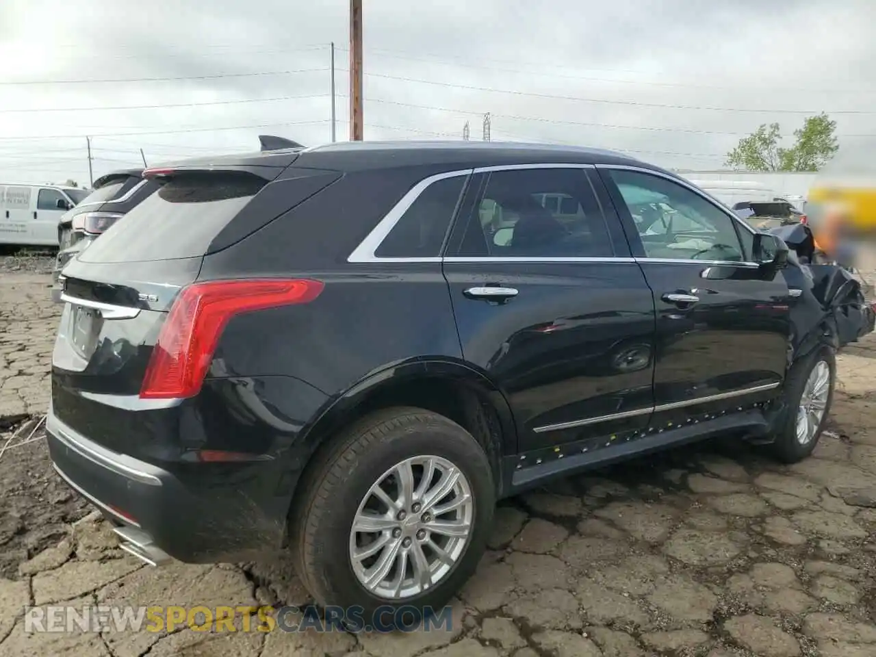 3 Photograph of a damaged car 1GYKNARS6KZ169100 CADILLAC XT5 2019