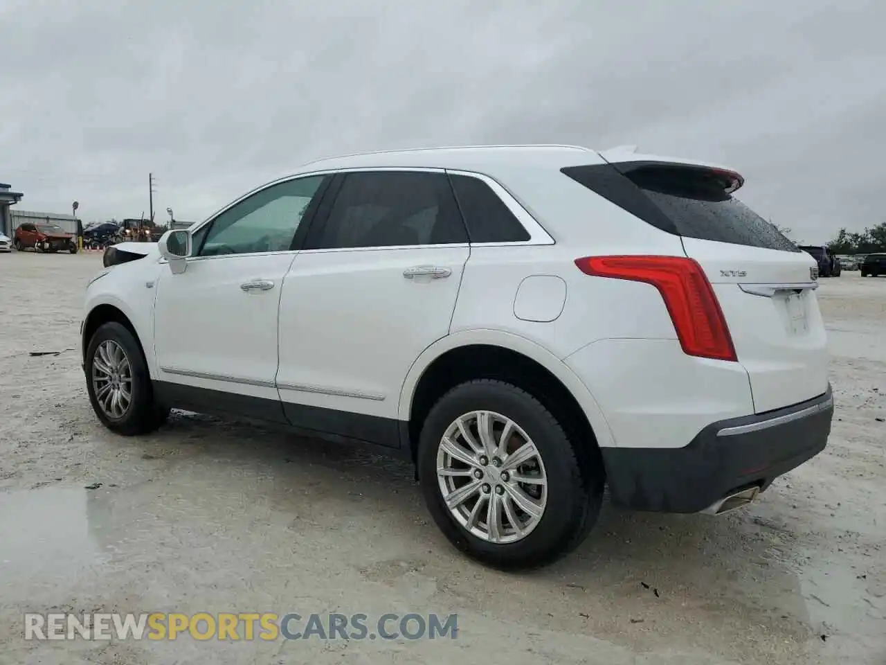 2 Photograph of a damaged car 1GYKNARS7KZ114459 CADILLAC XT5 2019