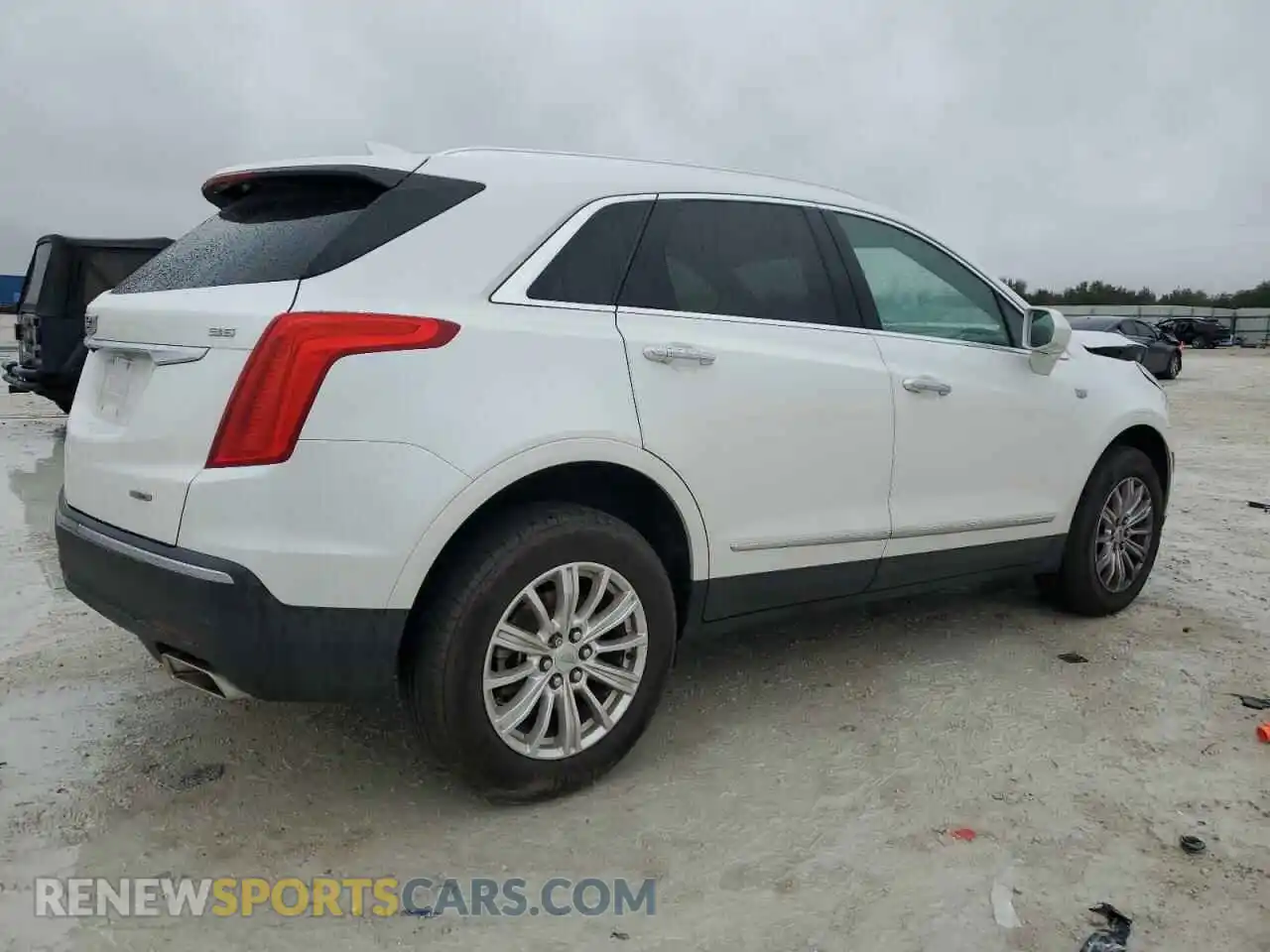 3 Photograph of a damaged car 1GYKNARS7KZ114459 CADILLAC XT5 2019