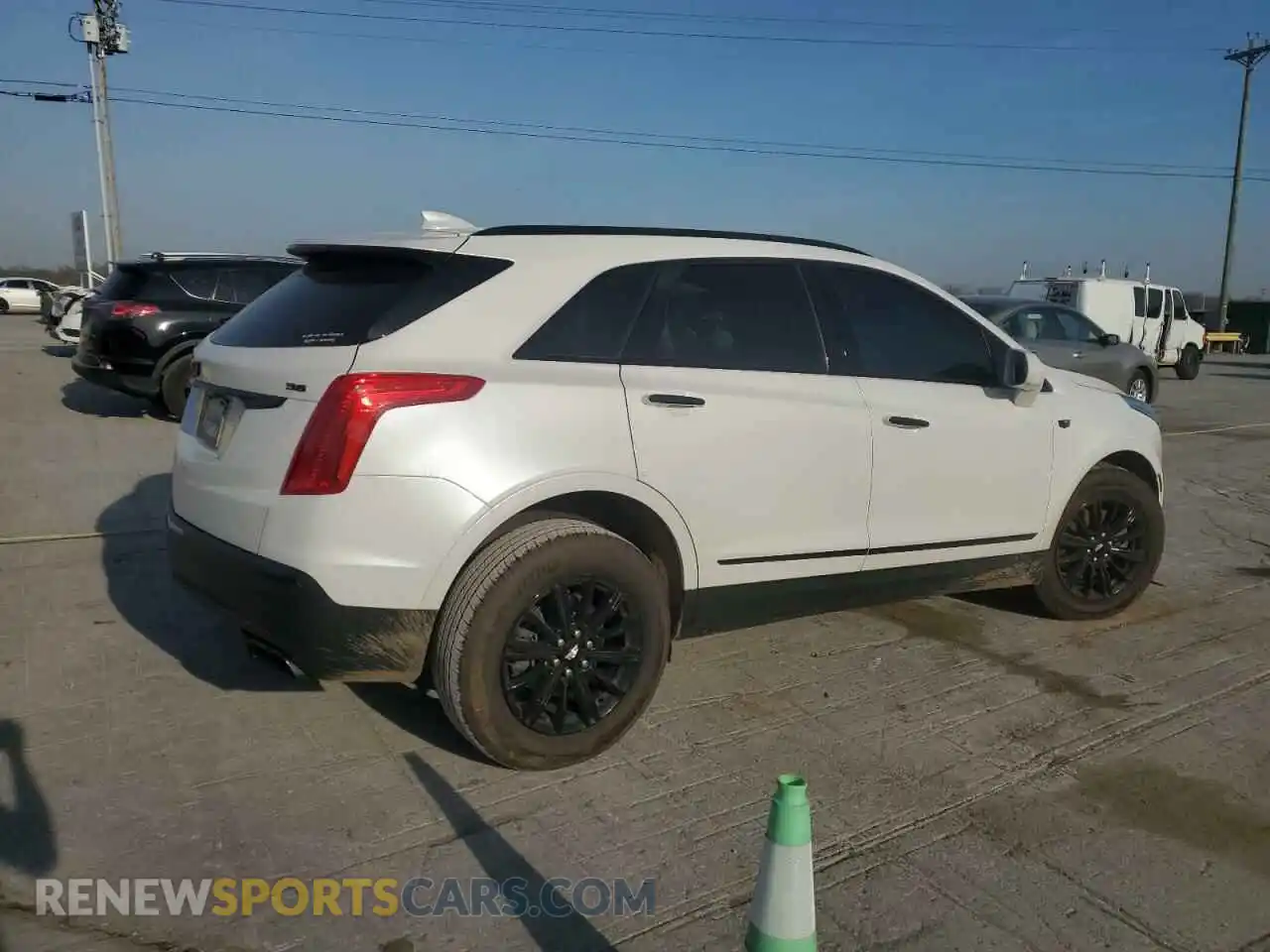 3 Photograph of a damaged car 1GYKNARSXKZ101883 CADILLAC XT5 2019