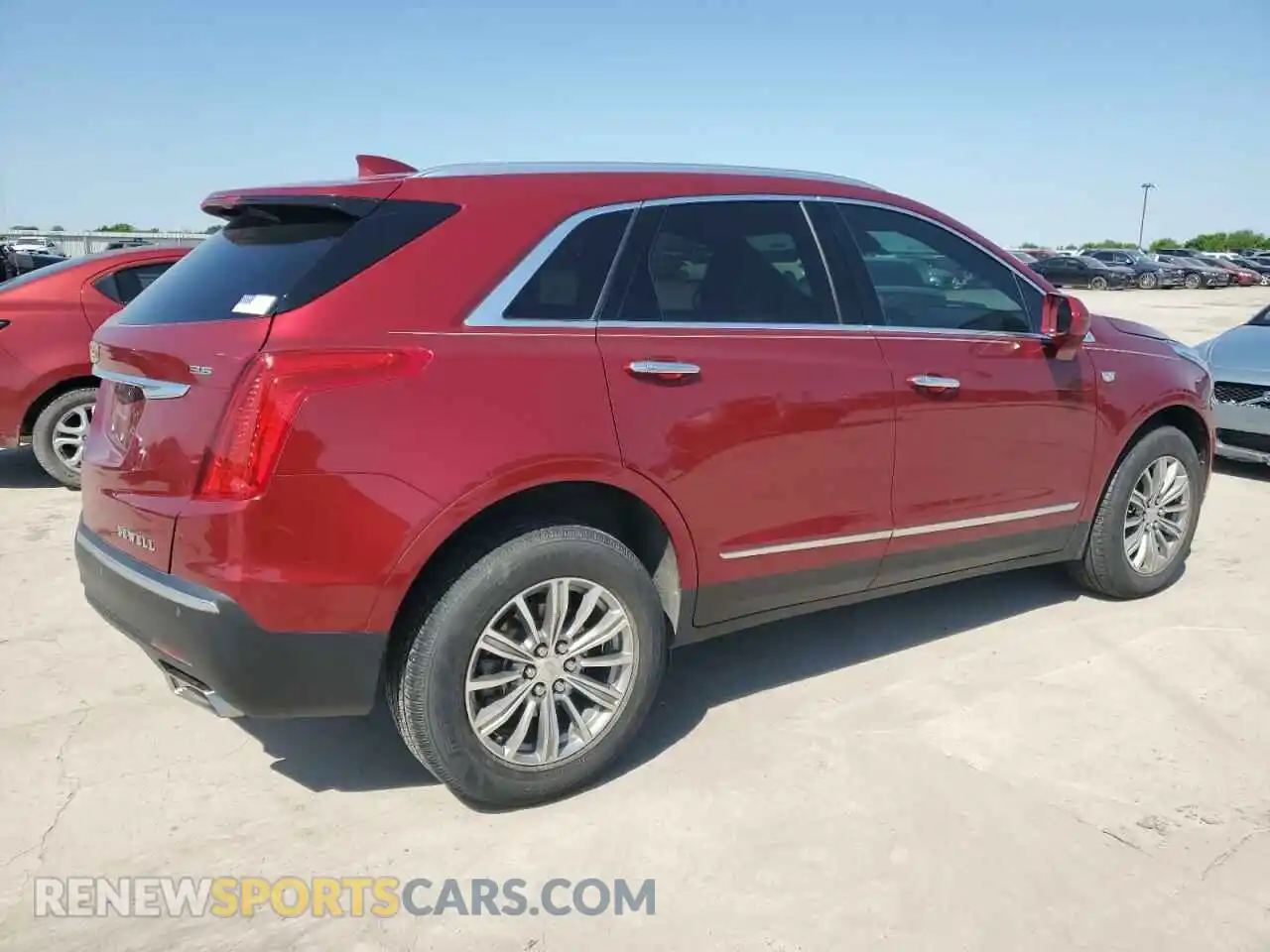 3 Фотография поврежденного автомобиля 1GYKNCRS0KZ172568 CADILLAC XT5 2019
