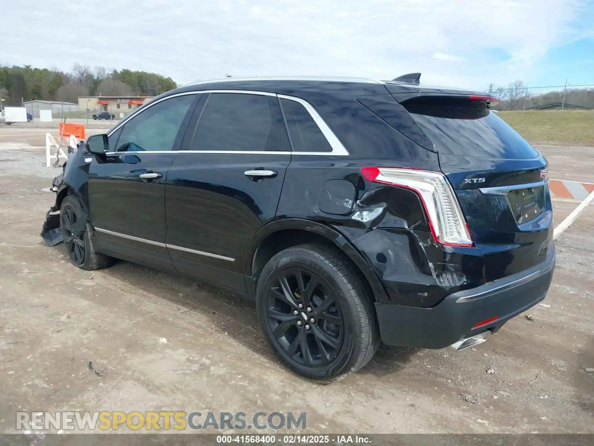 3 Photograph of a damaged car 1GYKNCRS9KZ282910 CADILLAC XT5 2019