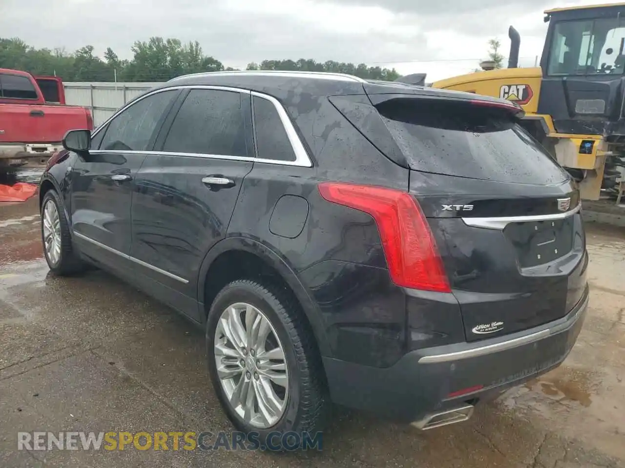 2 Photograph of a damaged car 1GYKNERS2KZ267340 CADILLAC XT5 2019