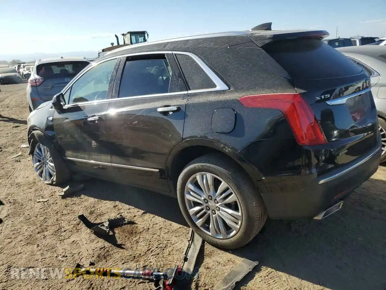 2 Photograph of a damaged car 1GYKNFRS2KZ188045 CADILLAC XT5 2019