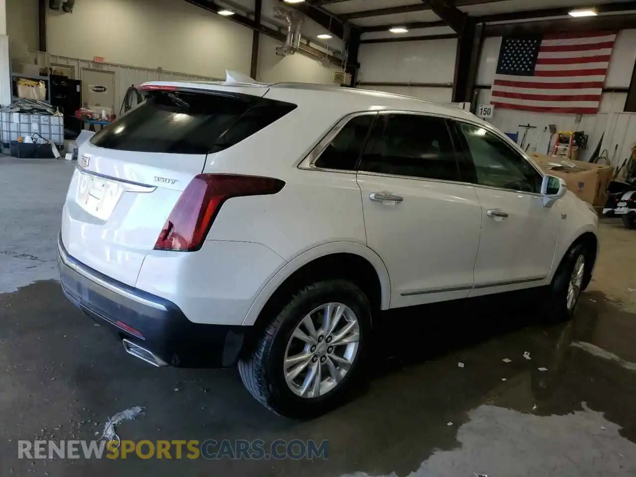 3 Photograph of a damaged car 1GYKNAR45LZ232416 CADILLAC XT5 2020