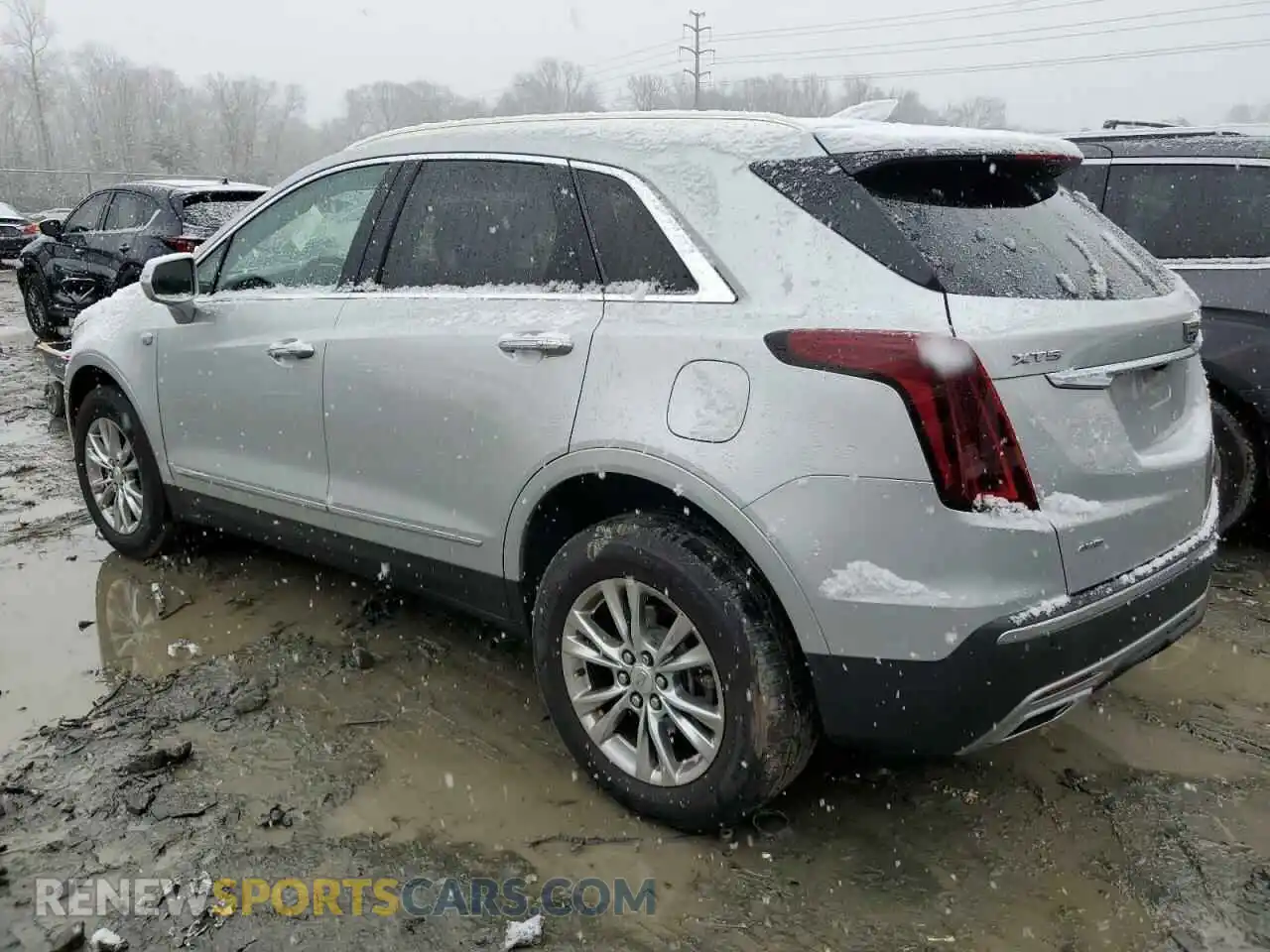 2 Photograph of a damaged car 1GYKNDRS5LZ182097 CADILLAC XT5 2020