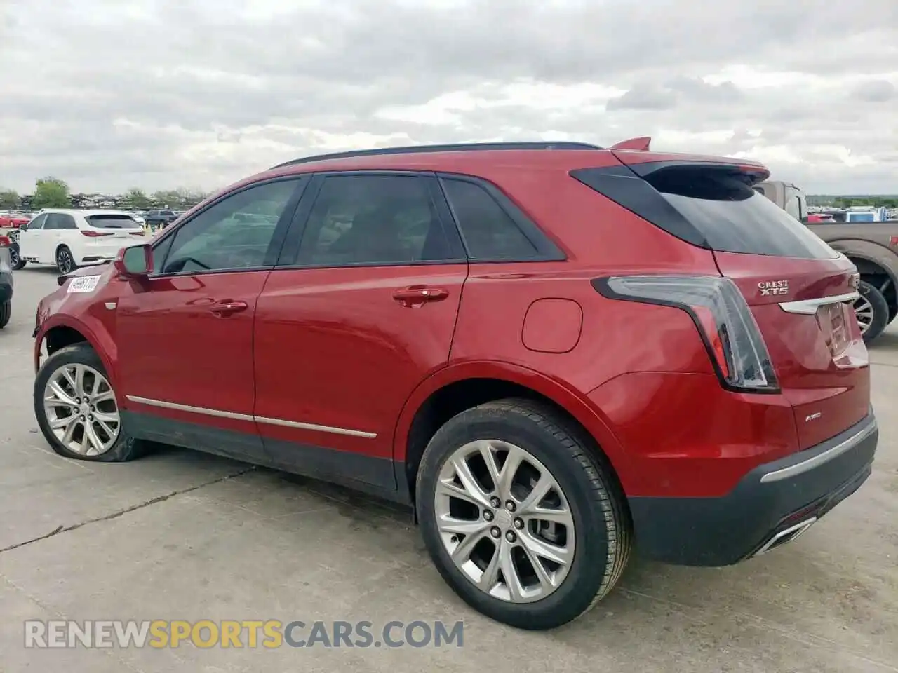 2 Photograph of a damaged car 1GYKNGRSXLZ224734 CADILLAC XT5 2020