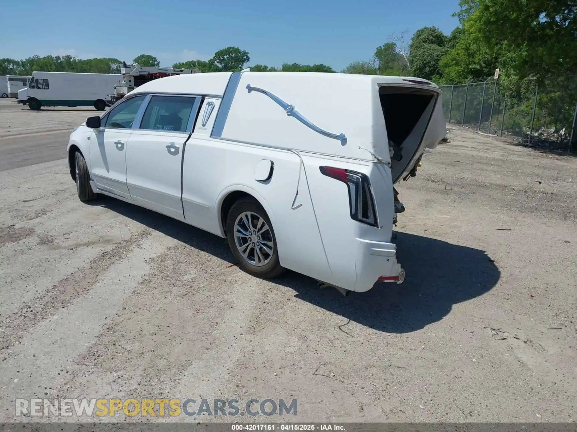 3 Photograph of a damaged car 1GYKNAR47MZ210905 CADILLAC XT5 2021