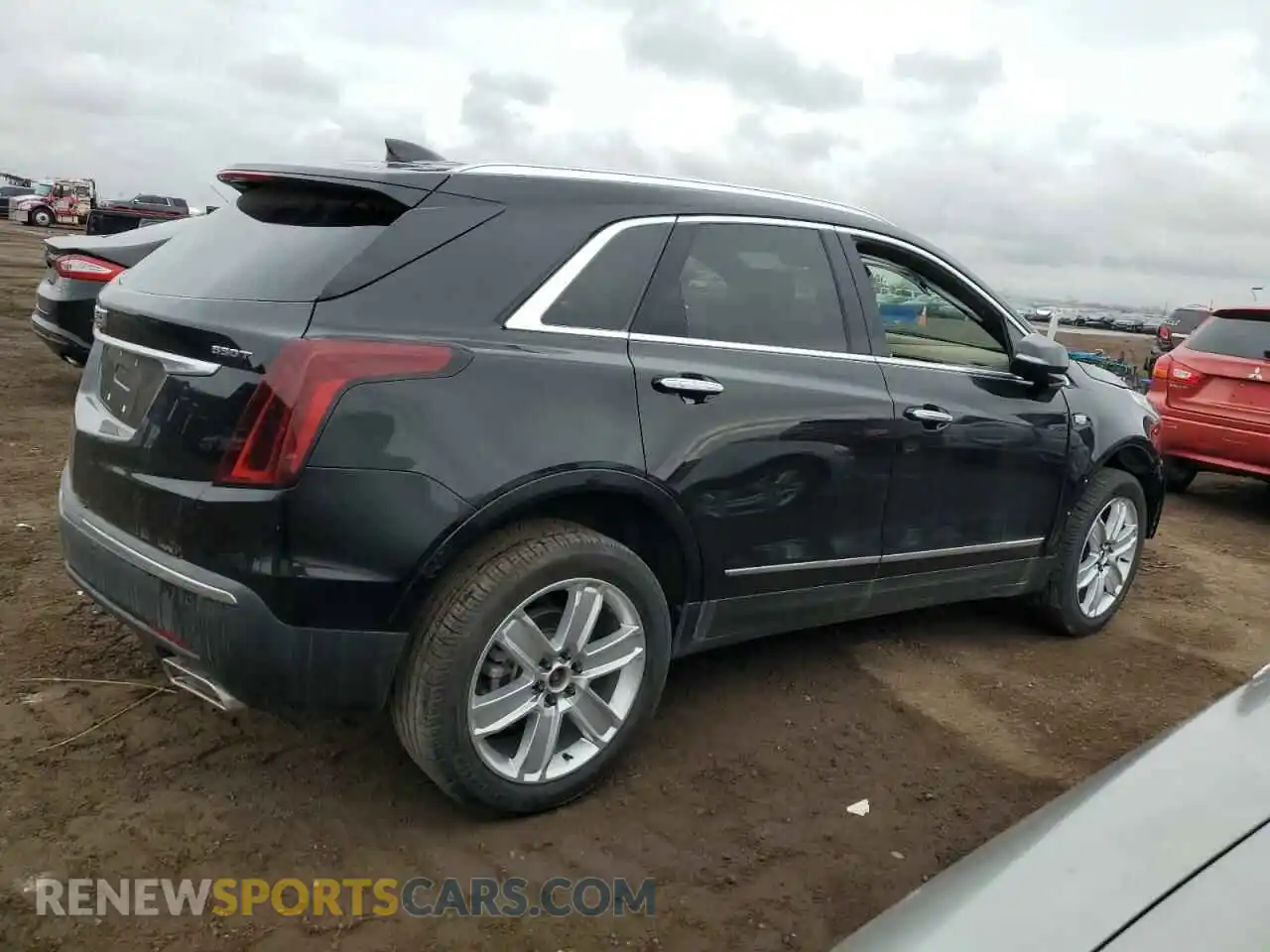 3 Фотография поврежденного автомобиля 1GYKNBR4XMZ112957 CADILLAC XT5 2021