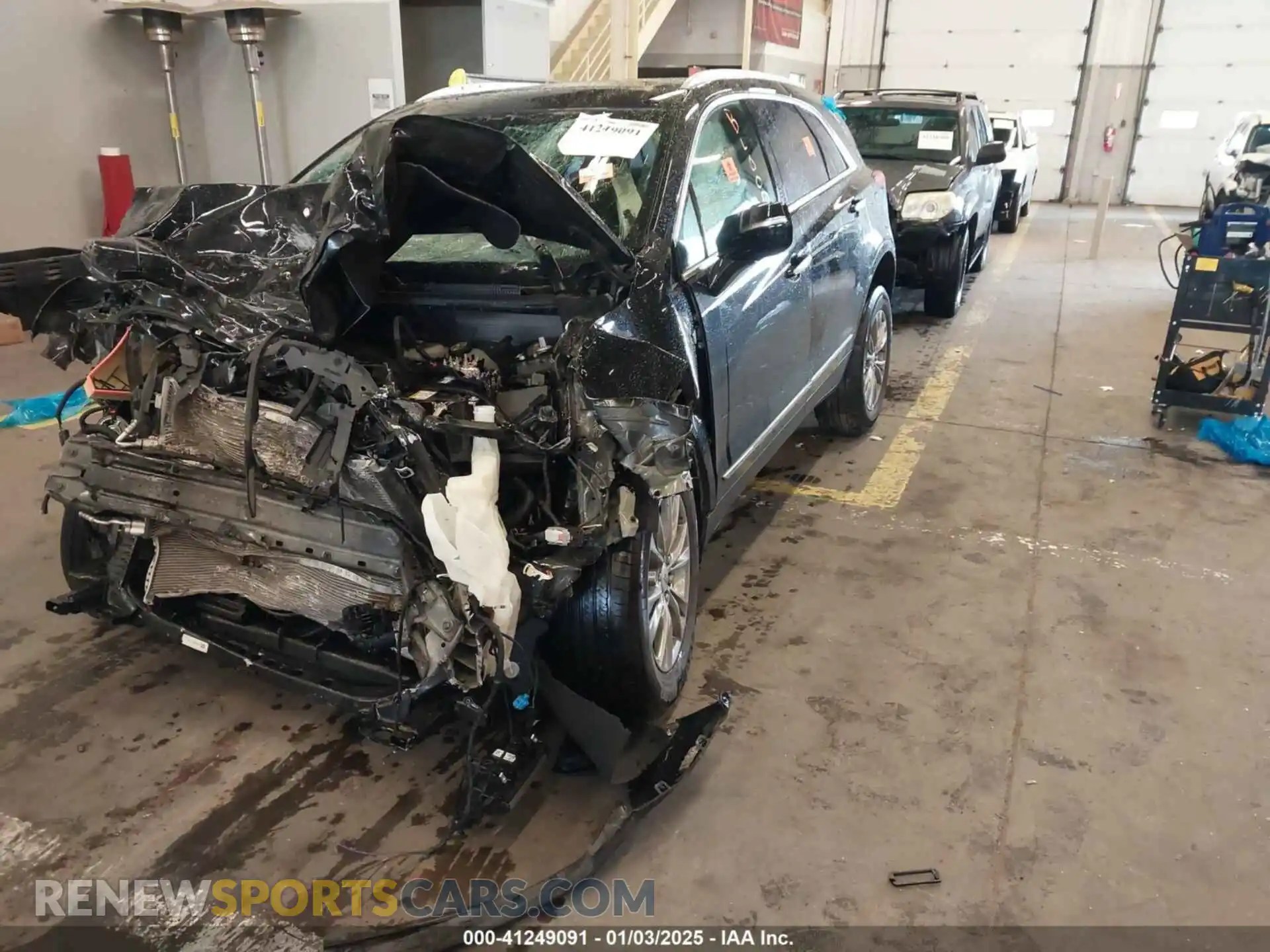 2 fotografías del automóvil dañado 1GYKNDR48MZ193453 CADILLAC XT5 2021