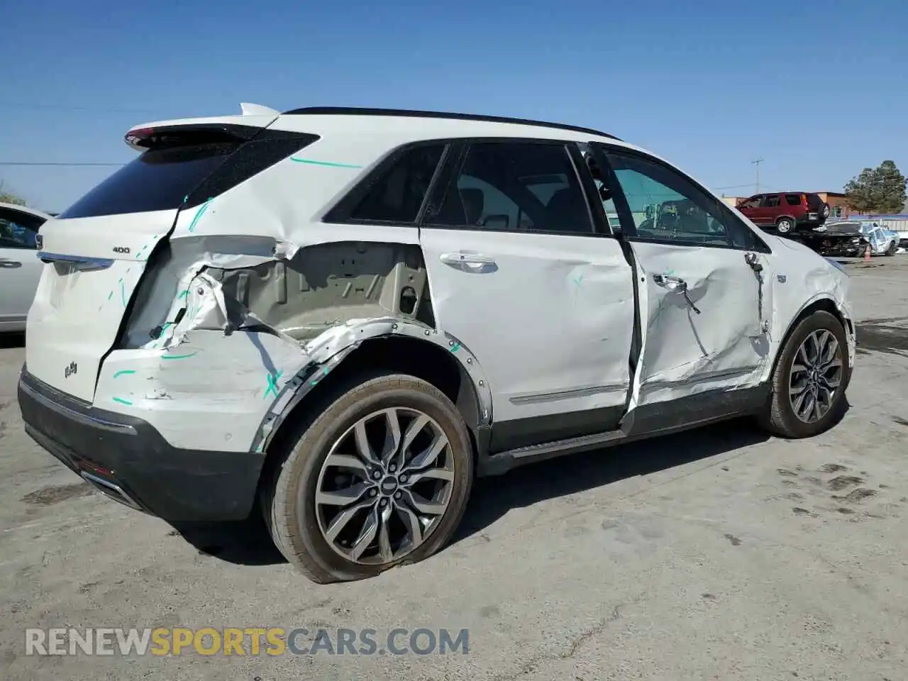 3 Photograph of a damaged car 1GYKNHRS2MZ156923 CADILLAC XT5 2021