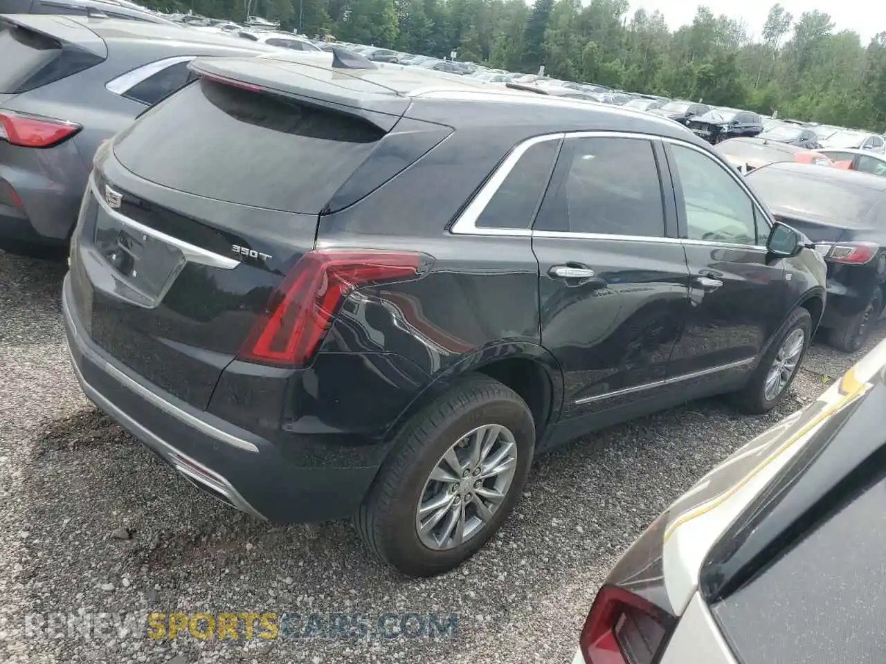 3 Photograph of a damaged car 1GYKNDR47NZ111097 CADILLAC XT5 2022
