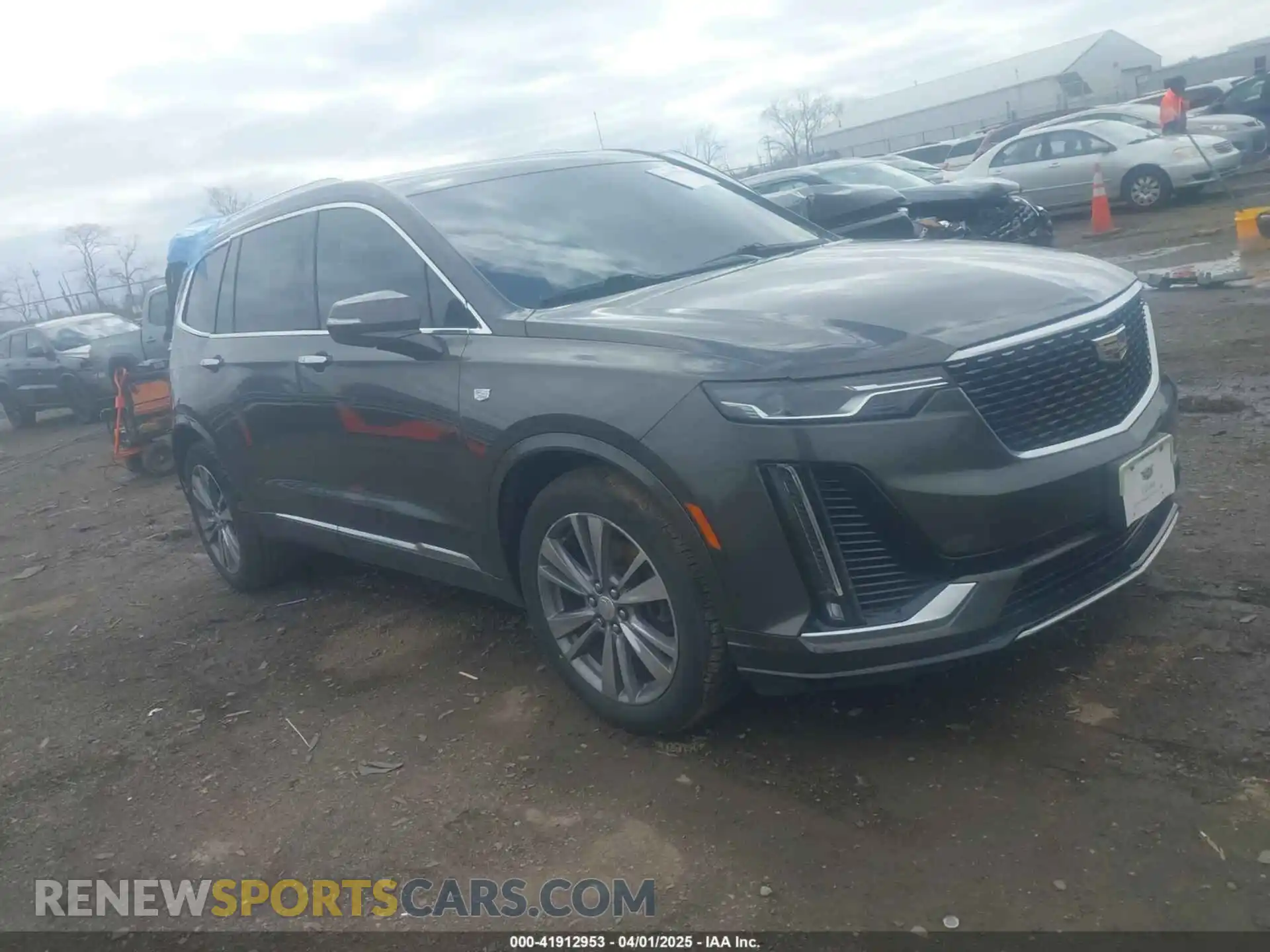 1 Photograph of a damaged car 1GYKPCRS0LZ136228 CADILLAC XT6 2020