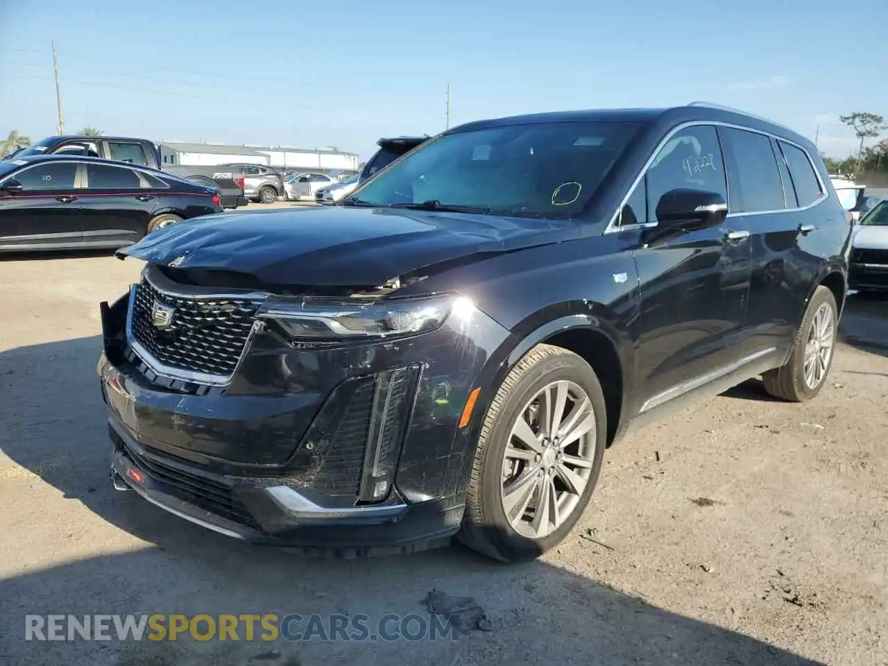 1 Photograph of a damaged car 1GYKPCRS3LZ124137 CADILLAC XT6 2020