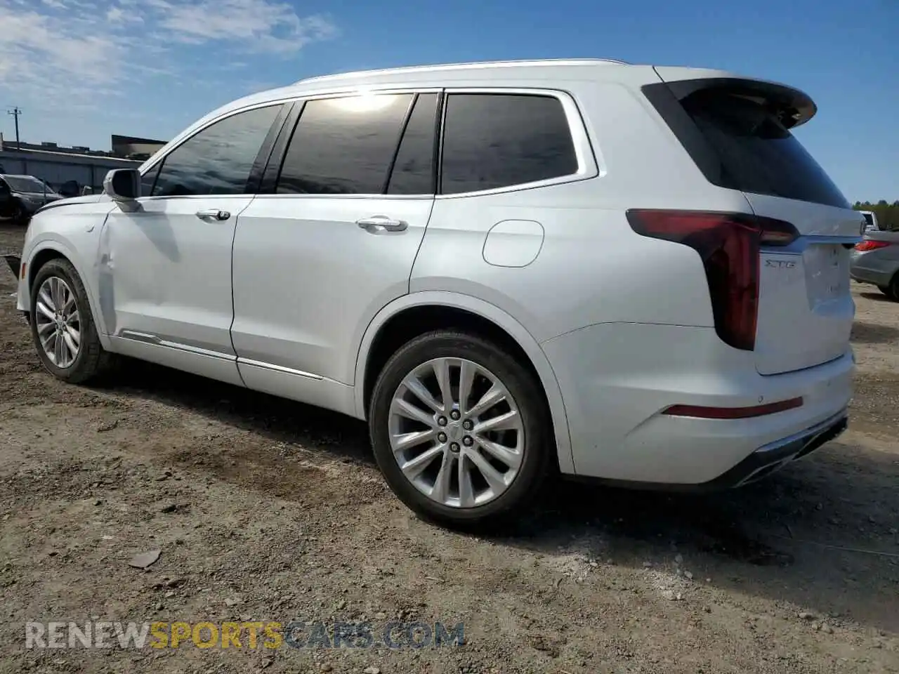2 Photograph of a damaged car 1GYKPCRS7LZ175396 CADILLAC XT6 2020