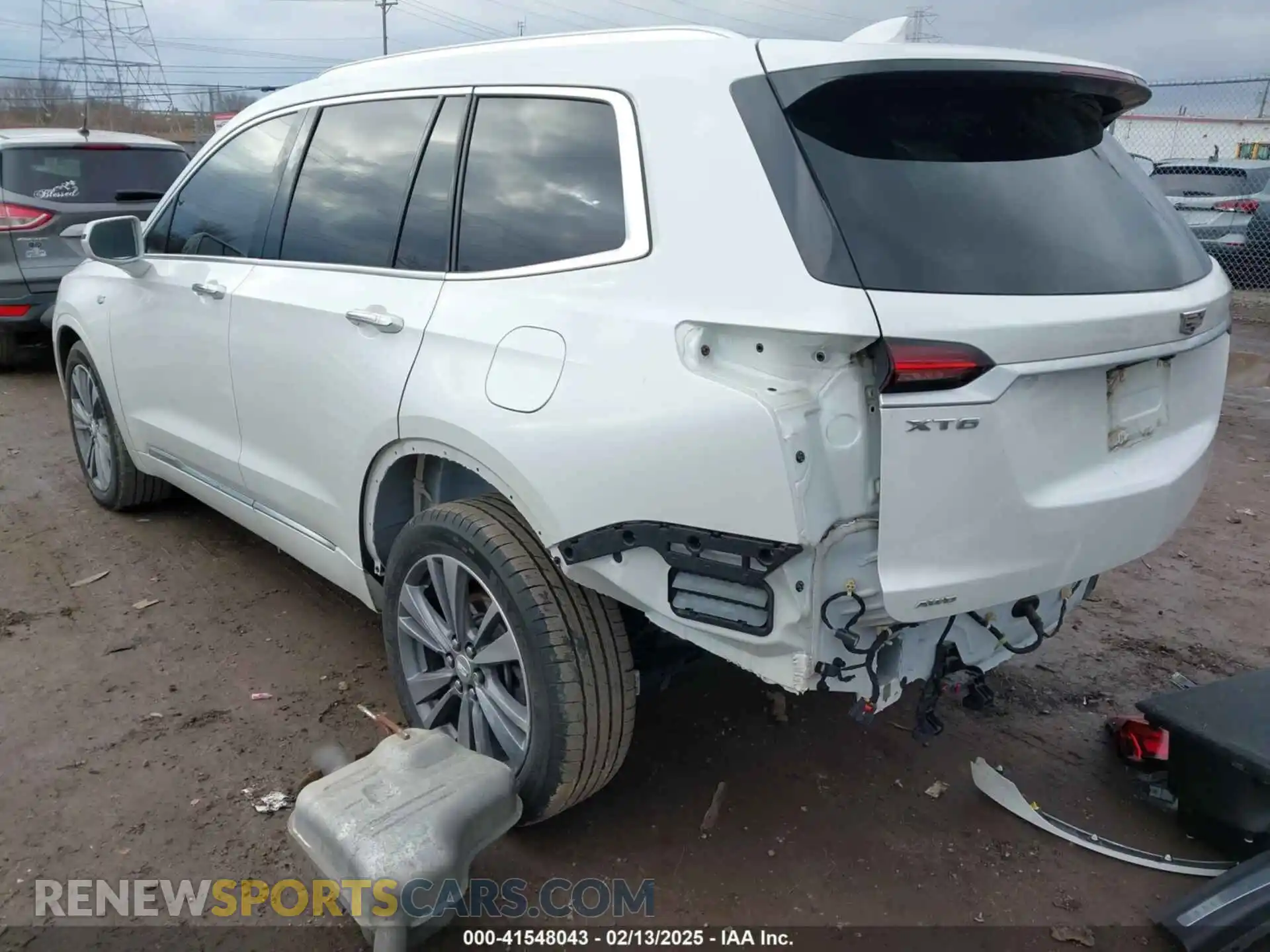 3 Photograph of a damaged car 1GYKPDRS1LZ132341 CADILLAC XT6 2020