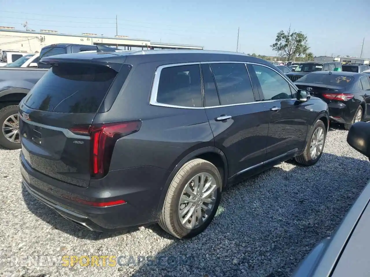 3 Photograph of a damaged car 1GYKPCRS1MZ199288 CADILLAC XT6 2021