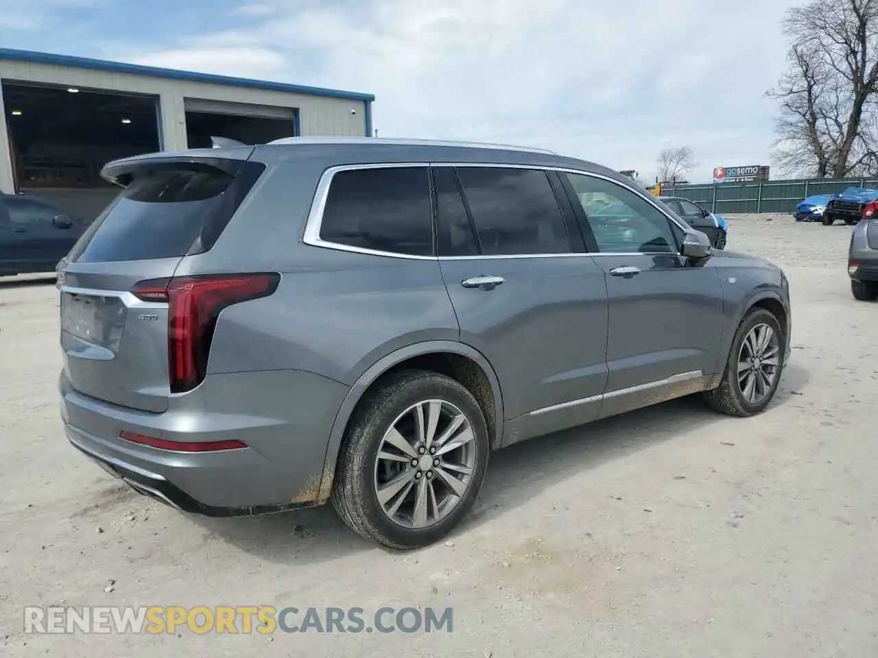 3 Photograph of a damaged car 1GYKPCRS5NZ114583 CADILLAC XT6 2022