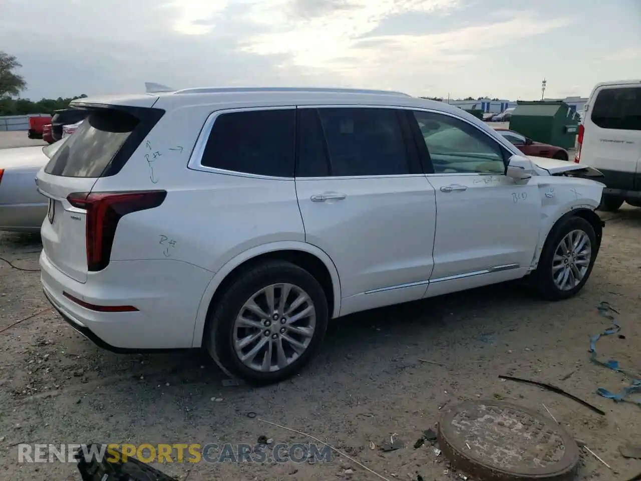 3 Photograph of a damaged car 1GYKPCRS5PZ120161 CADILLAC XT6 2023