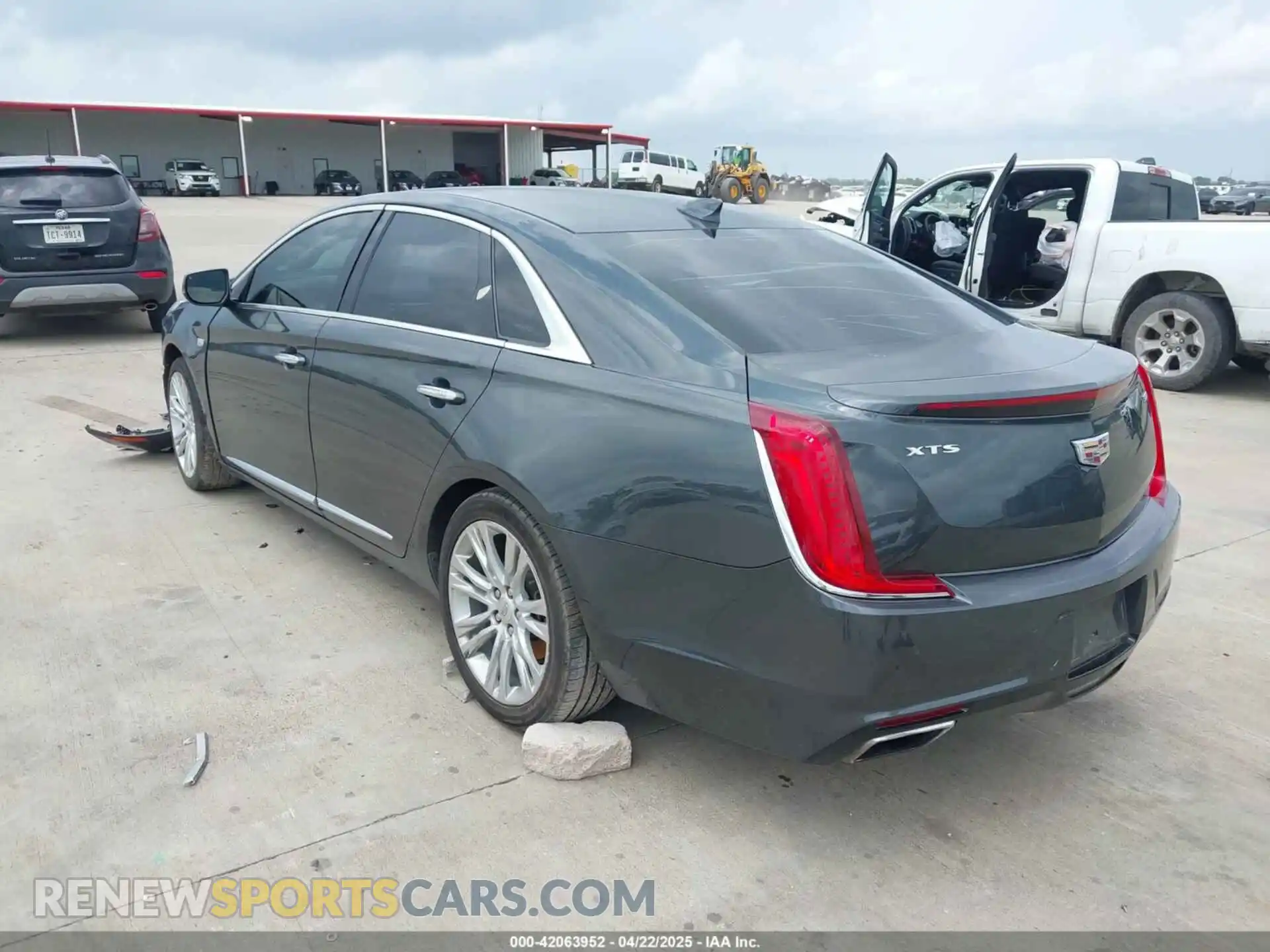 3 Photograph of a damaged car 2G61M5S33K9113899 CADILLAC XTS 2019