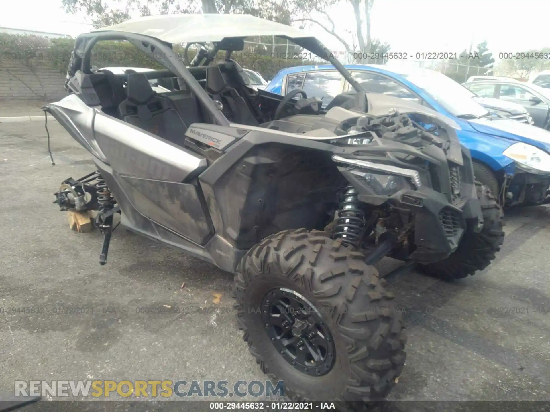 1 Photograph of a damaged car 3JBVXAW24KK000369 CAN-AM MAVERICK X3 2019