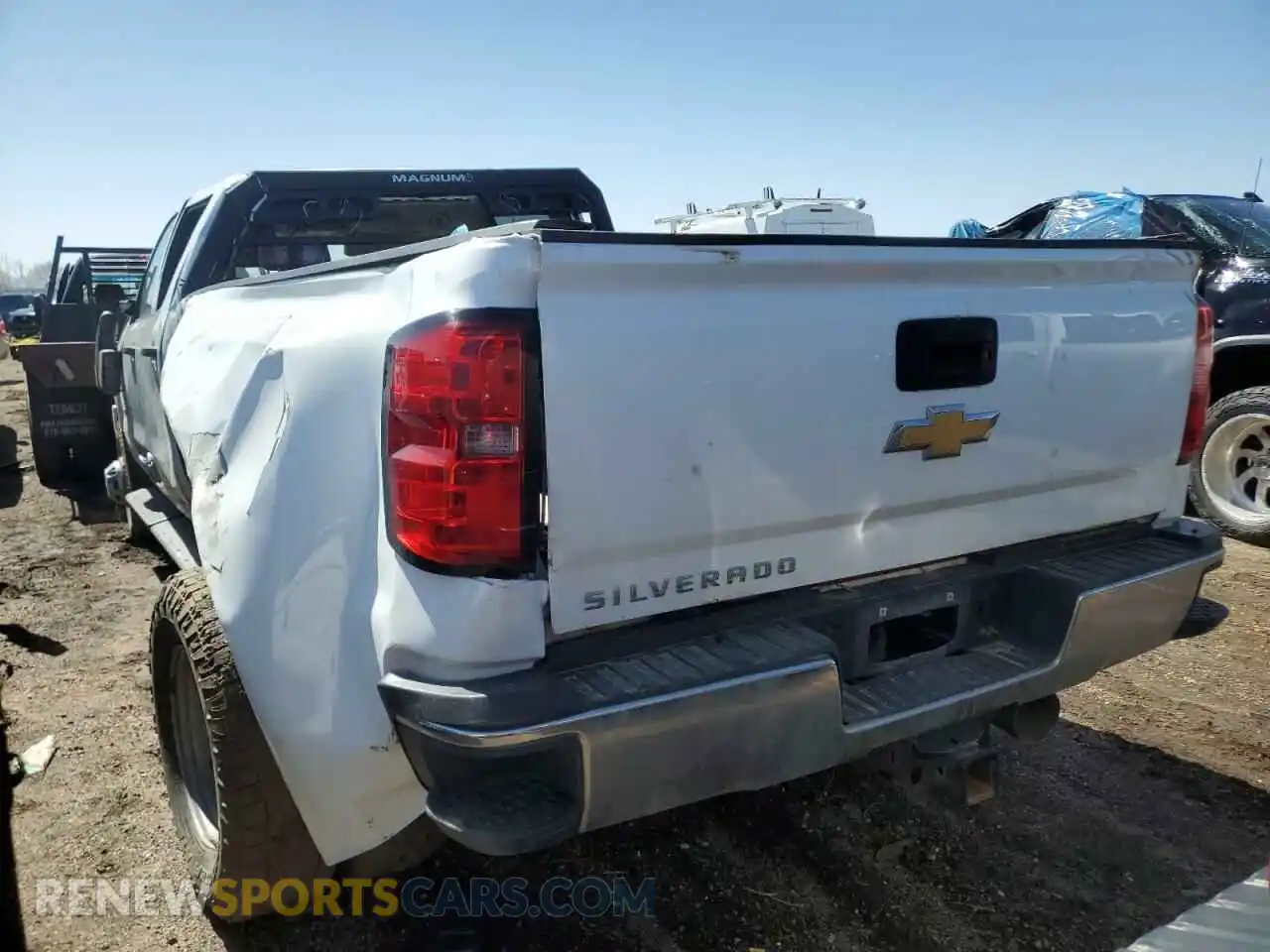 2 Photograph of a damaged car 1GC4KVCY1KF162214 CHEVROLET ALL Models 2019